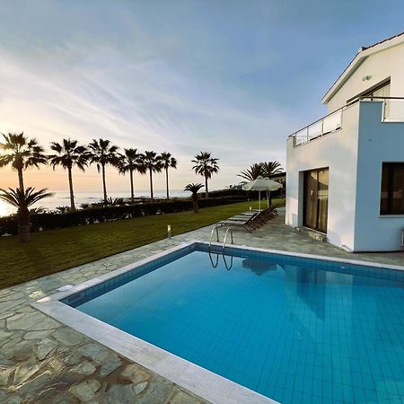 Platzia Beach Villas Пафос Экстерьер фото