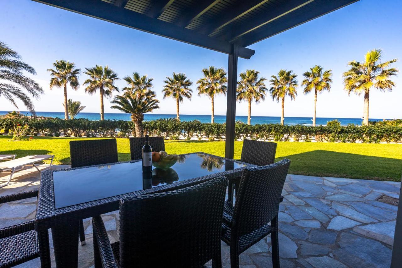 Platzia Beach Villas Пафос Экстерьер фото