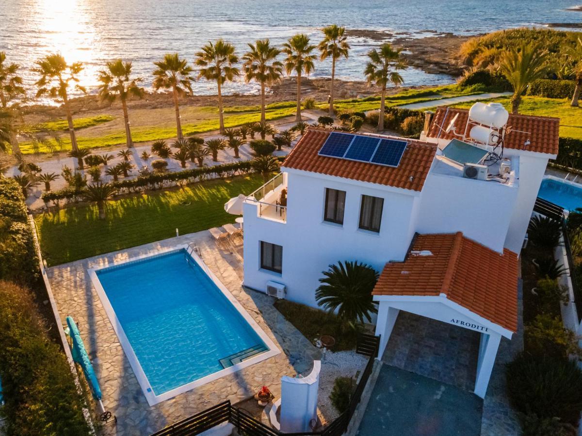 Platzia Beach Villas Пафос Экстерьер фото