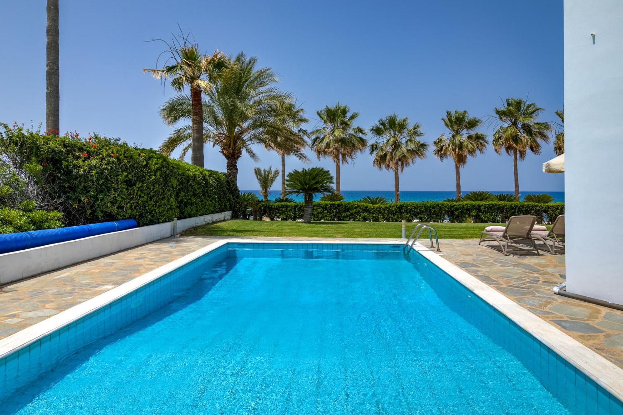 Platzia Beach Villas Пафос Экстерьер фото